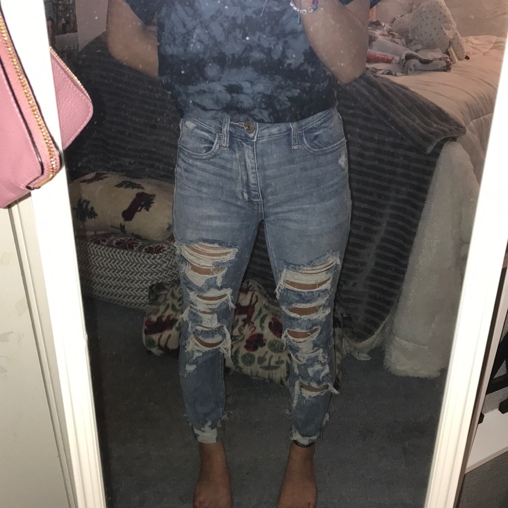 american eagle light ripped jeans
